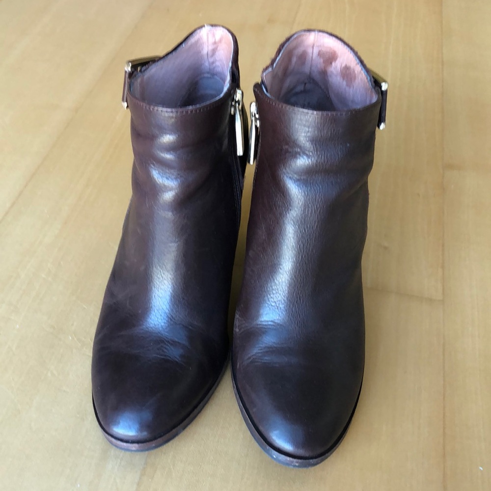 Louise et Cie Brown  leather ankle boots (size 4)